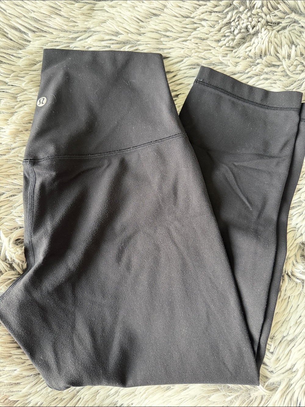 Lululemon Black Align 21” inseam